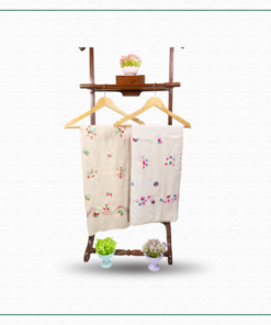 Minimal Embroidered Chaddar – Elegant & Lightweight Fabric for Stylish Outfits