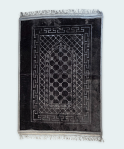 Alternative view of Anti-Slip Velvet Prayer Mat | Soft & Luxurious Prayer Mat