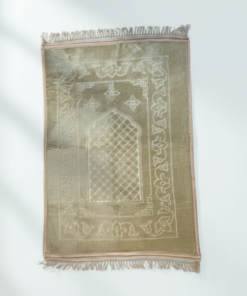 Off-White Anti-Slip Velvet Prayer Mat | Soft & Luxurious Jaye Namaz