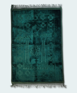 Alternative view of Green Anti-Slip Velvet Prayer Mat | Soft & Elegant Jaye Namaz