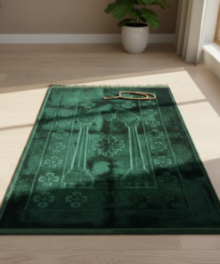 Green Anti-Slip Velvet Prayer Mat | Soft & Elegant Jaye Namaz